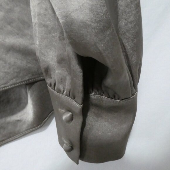 WILFRED | small | Elegant Tie-Neck Blouse | Buttoned Cuffs and Shoulder - Picture 14 of 14